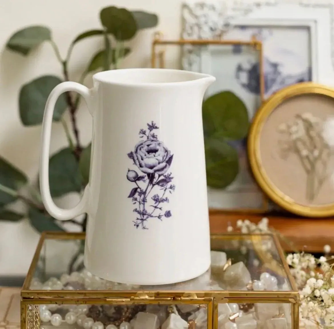 Chateau Collection One Pint Fine Bone China Jug in a Gift Box