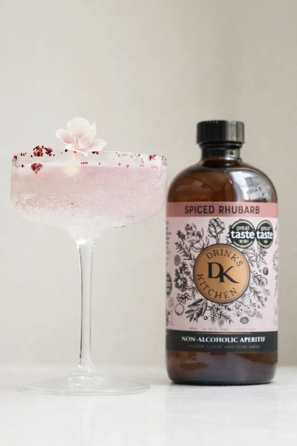 Drinks Kitchen Botanical Non Alcoholic Aperitif Spiced Rhubarb 475ml