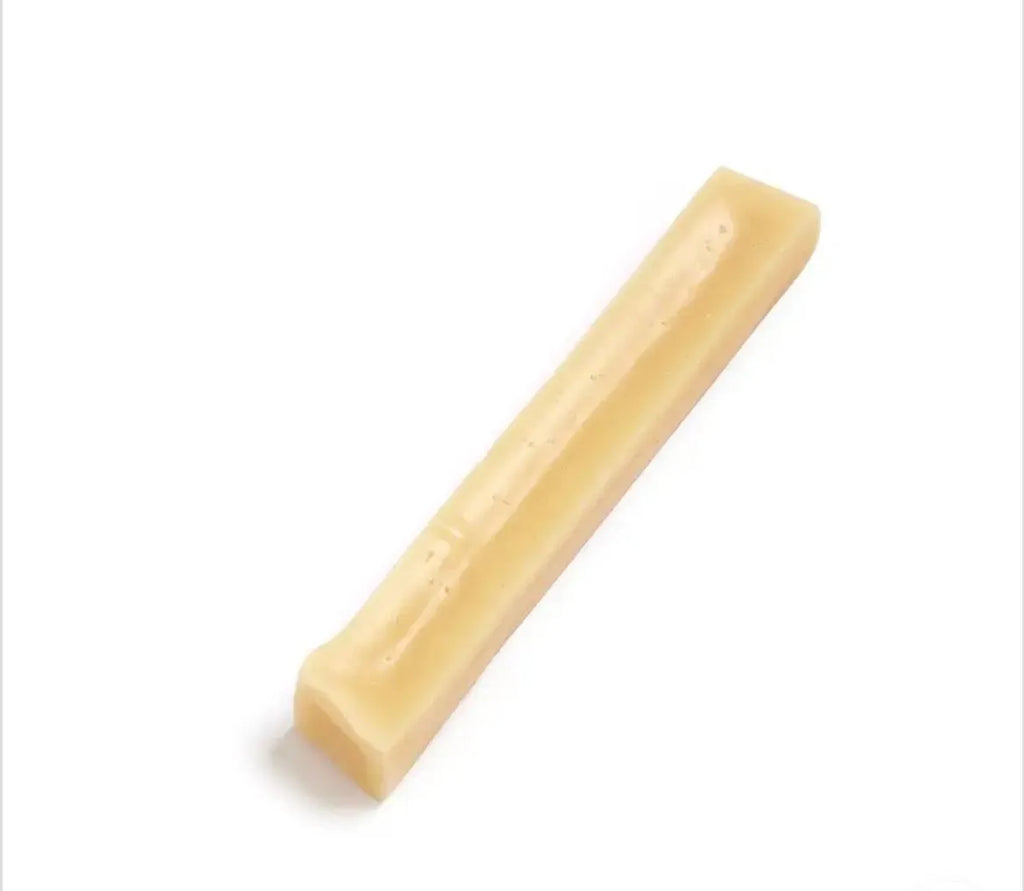 Green & Wilds Daisy Moo's Cheese Chew Medium 56g - 65g