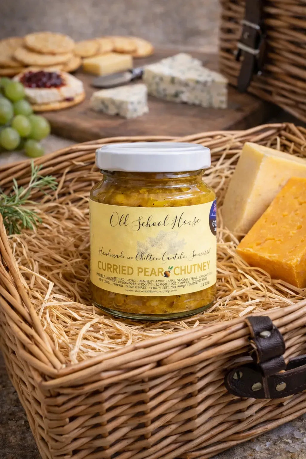 Old School House Curried Pear Chutney 250g