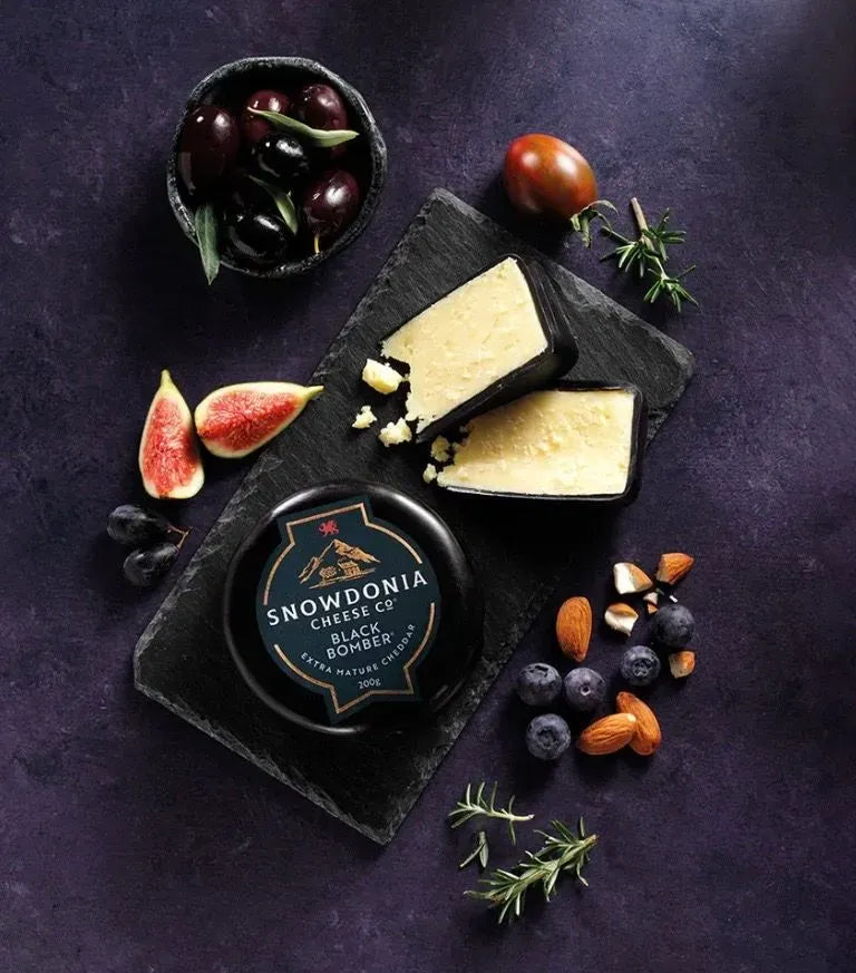Snowdonia Cheese Co Black Bomber 200g